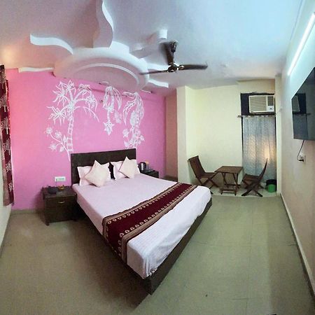 Hotel Darpan Palace -New Delhi Railway Station Eksteriør billede