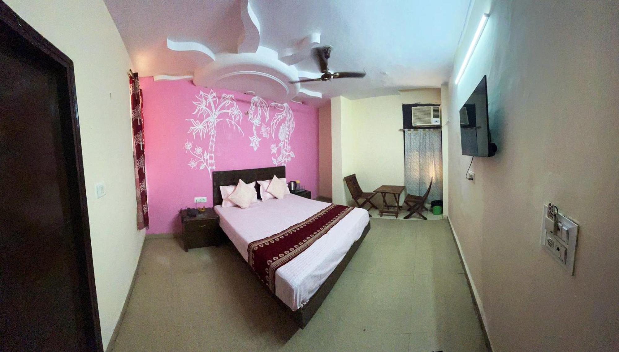 Hotel Darpan Palace -New Delhi Railway Station Eksteriør billede