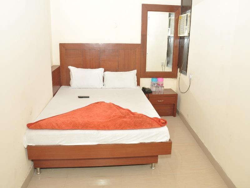 Hotel Darpan Palace -New Delhi Railway Station Eksteriør billede